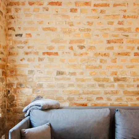 Apartment Efficient Fully Equipped